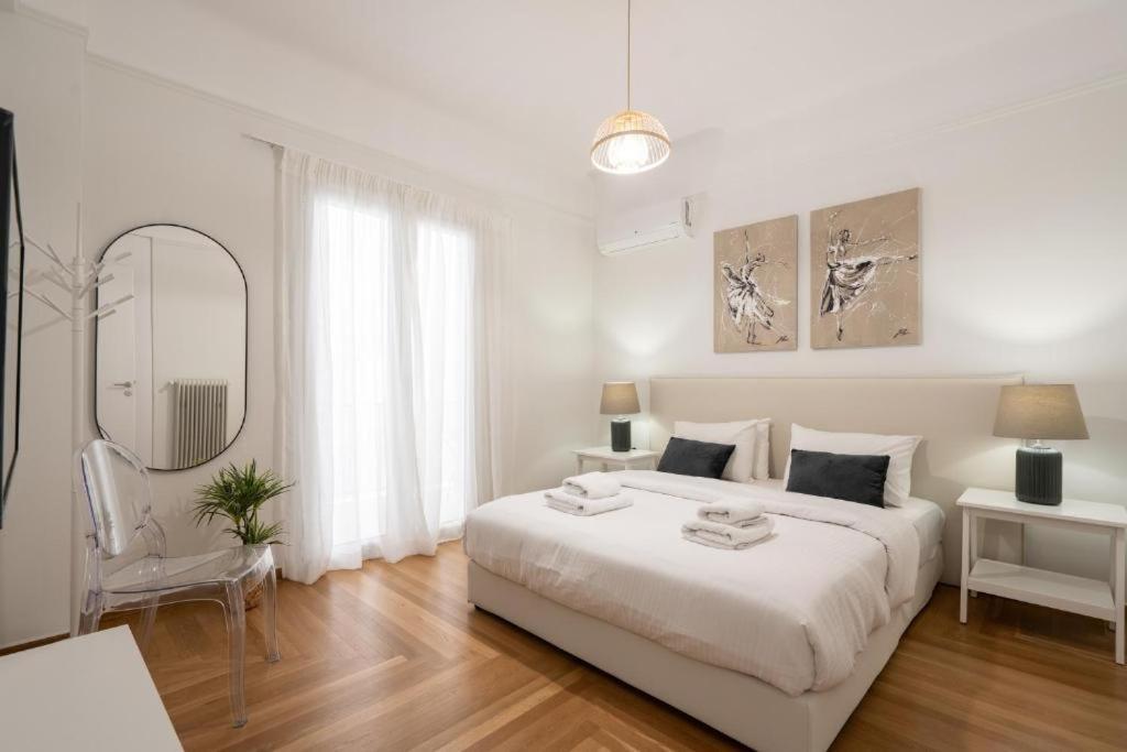 Vibrant Urban Getaway: Modern 1-Bedroom Near Bars, Parks, And Metro Atenas Exterior foto